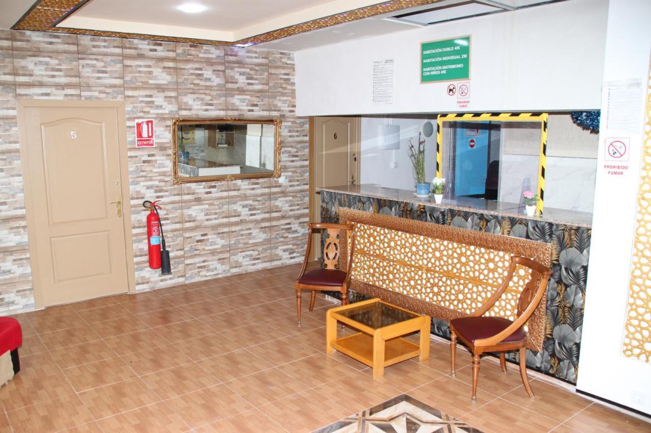 Pension La Lambra Azul Alicante Exterior foto