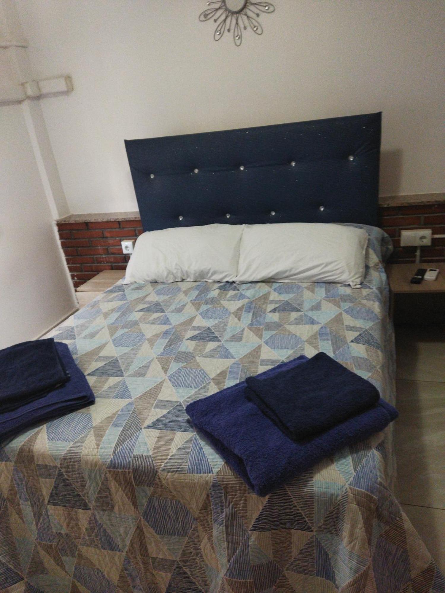 Pension La Lambra Azul Alicante Zimmer foto